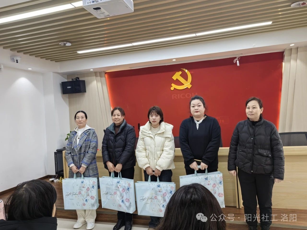 【阳光社工·修文坊邻里中心】修文坊社区“三八宏图展 九洲春意浓”妇女节主题活动(图2)